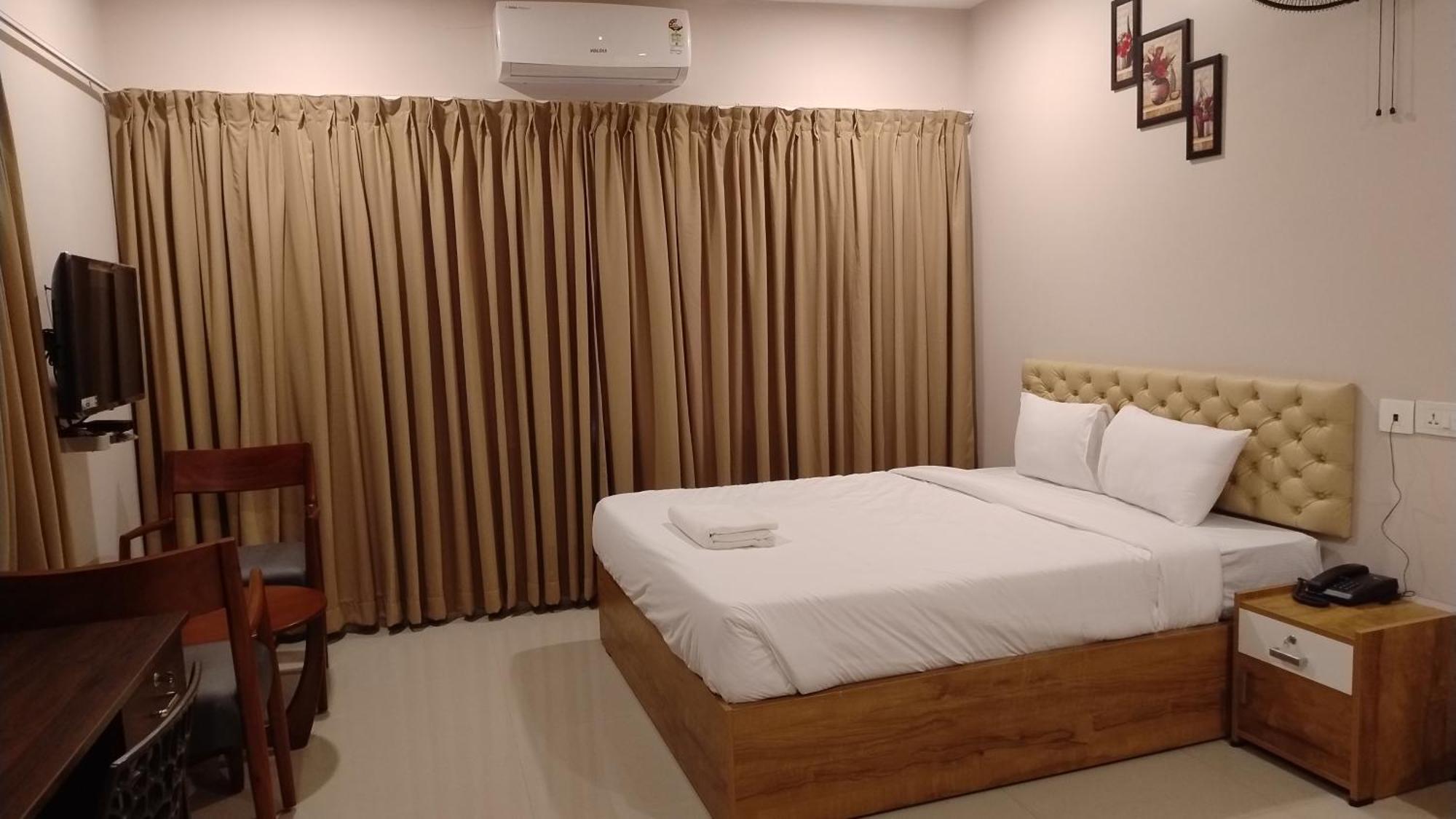 Gateway Airport Hotel Каннур Экстерьер фото